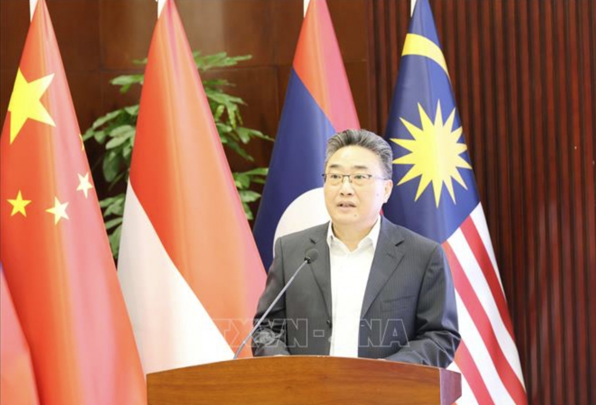 Vietnam-China ties at an unprecedented historic juncture